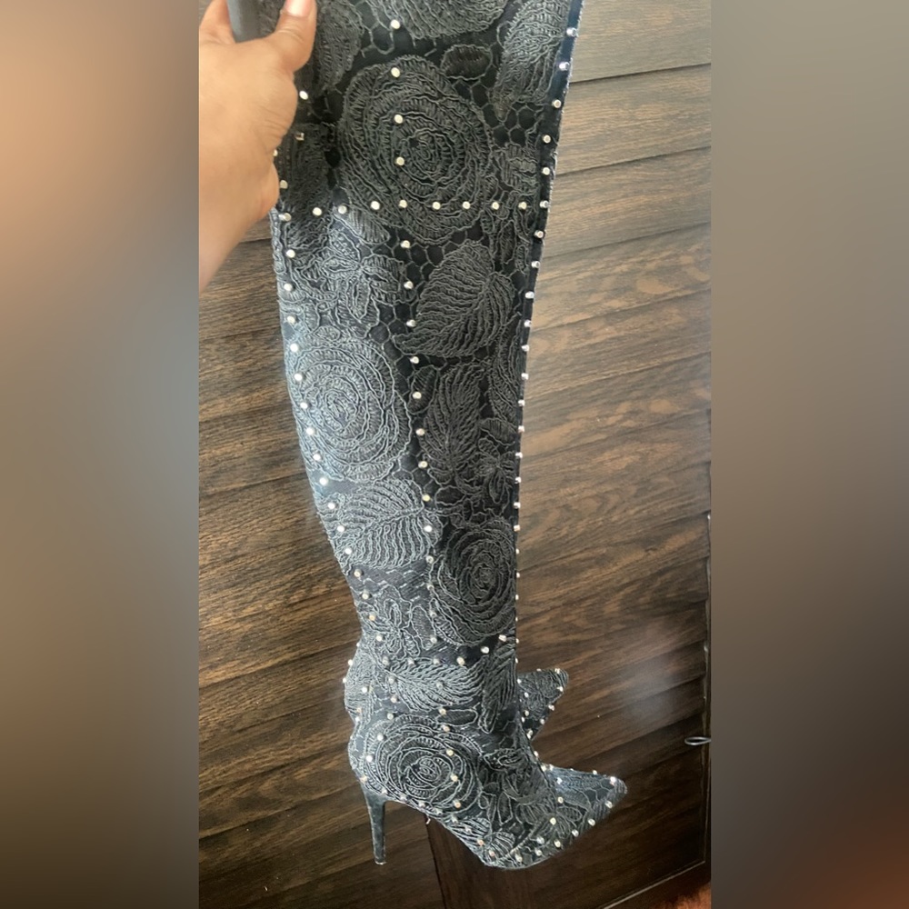 Thigh high boots size 7  1/2